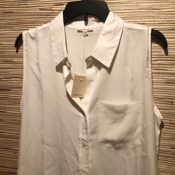 Jennifer & Grace Button Down Tank - Picture 2 of 5